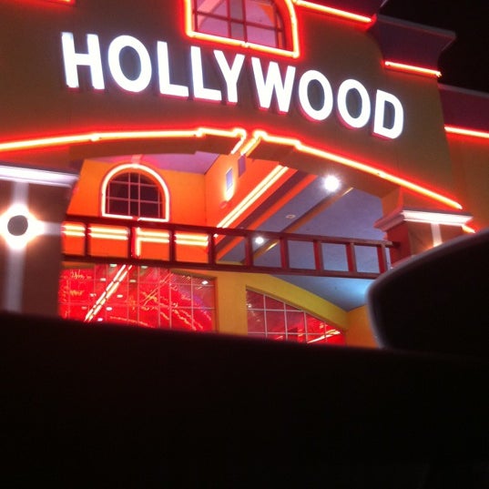 Foto di Regal Hollywood & IMAX Ocala 2801 SW 27th Avenue