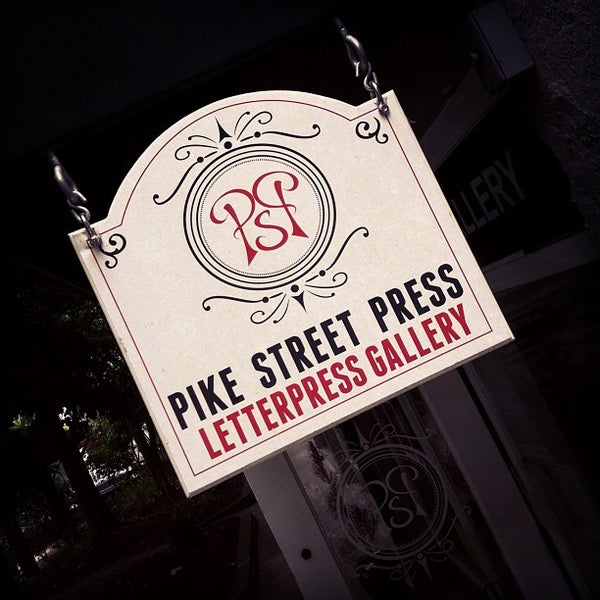 6/14/2012にPatrick T.がPike Street Pressで撮った写真
