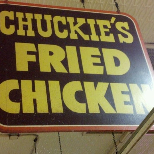 5/25/2012 tarihinde Erik W.ziyaretçi tarafından Chuckie&#39;s Fried Chicken'de çekilen fotoğraf