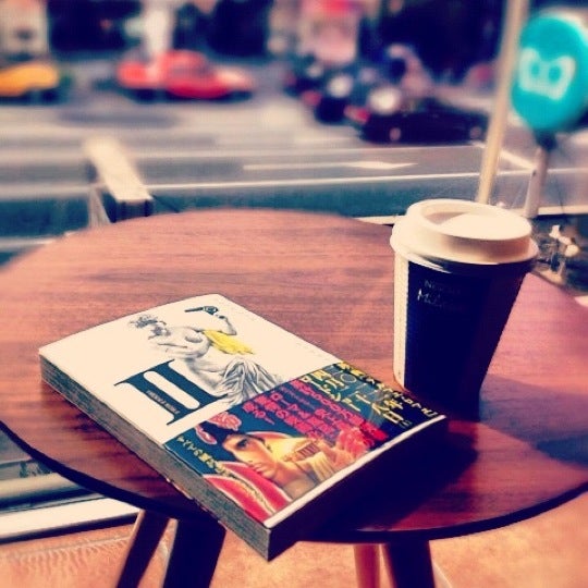 Photo taken at happy science ginza BOOK CAFE by Yo K. on 5/13/2012