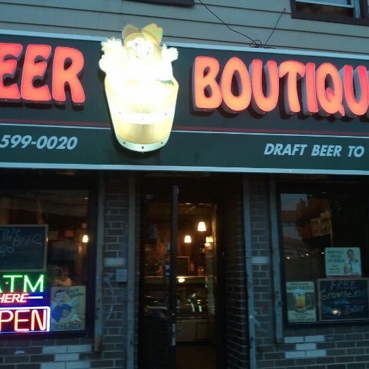 Photo taken at Beer Boutique by Bill C. on 4/21/2012