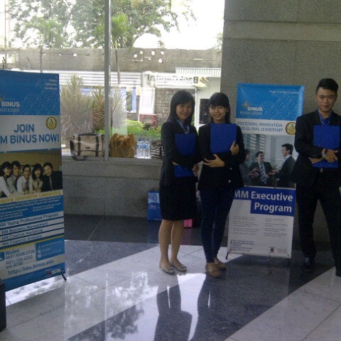 Photos At Lobby!    Gd Adhi Graha Pt Surveyor Indonesia - photo taken at lobby gd adhi gra!   ha pt surveyor indonesia by jaliteng w