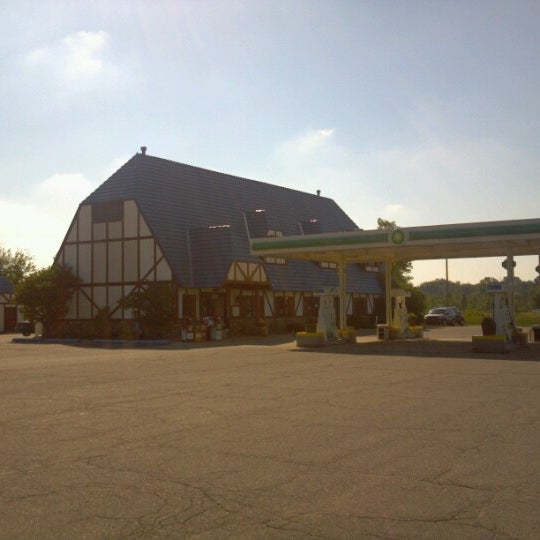 Fowlerville Farms Family Restaurant American Restaurant in Fowlerville