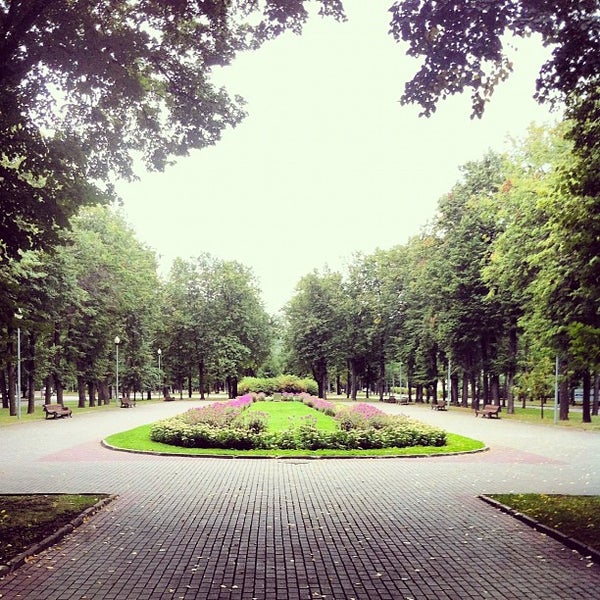 Парк в лужниках