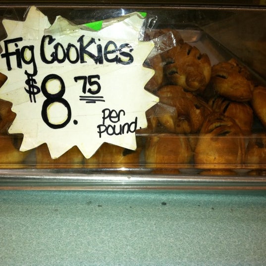 Old school fig cookies the way my grandmother used to make them.