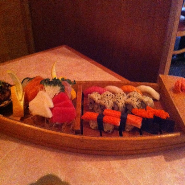 Photo taken at Sakura Sushi Japanese Restaurant by Danielle O. on 7/22/2012