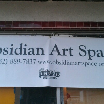 รูปภาพถ่ายที่ Obsidian Art Space โดย Marcus เมื่อ 7/31/2012