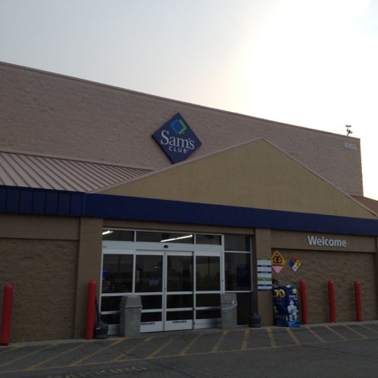 Sam's Club Dayton'da Depo veya Toptan Satış Mağazası