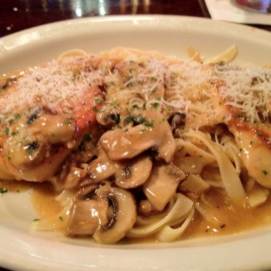 Carino's Italian Italian Restaurant