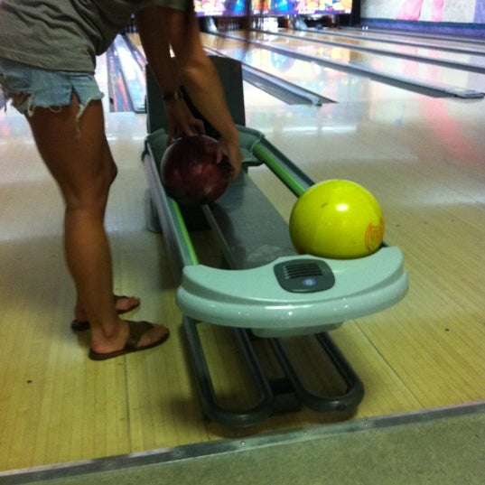 Photos at Pin Chasers (Veterans) 18 tips from 1924 visitors