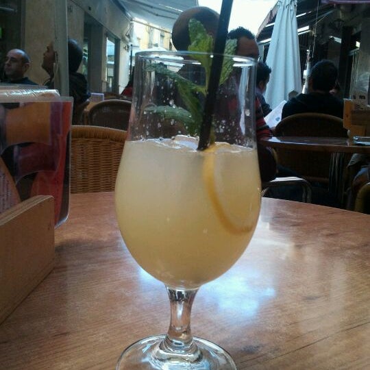 3/18/2012 tarihinde Joseba A.ziyaretçi tarafından Café del Viajero'de çekilen fotoğraf