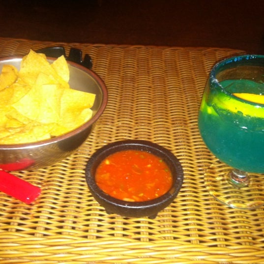 8/18/2012 tarihinde Maegan C.ziyaretçi tarafından Macayo’s Mexican Kitchen'de çekilen fotoğraf