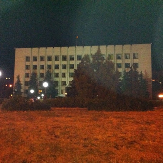 Алчевск площадь советская