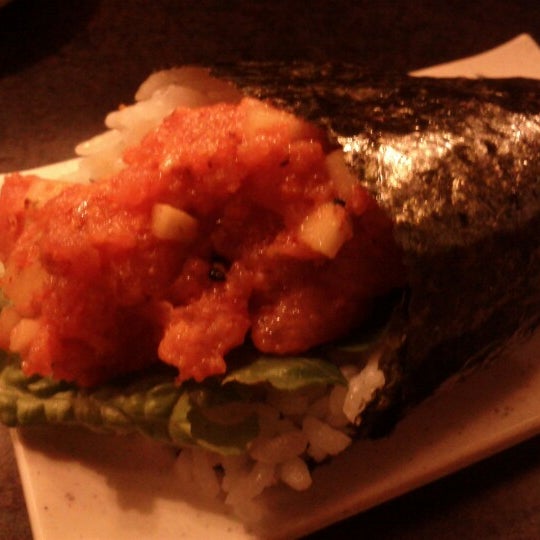 9/1/2012 tarihinde ignoring p.ziyaretçi tarafından Ichiban Japanese Steakhouse &amp; Sushi'de çekilen fotoğraf
