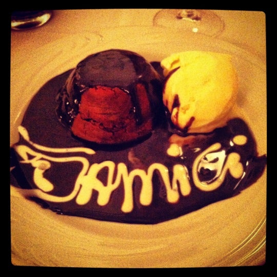 Photo taken at D&#39;Amici Ristorante by Rudá S. on 5/7/2012