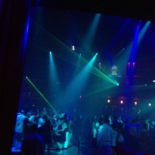 7/22/2012에 Braheem K.님이 Lava Nightclub at Turning Stone Resort Casino에서 찍은 사진