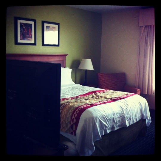 3/31/2012 tarihinde Kelly A.ziyaretçi tarafından TownePlace Suites Fredericksburg'de çekilen fotoğraf