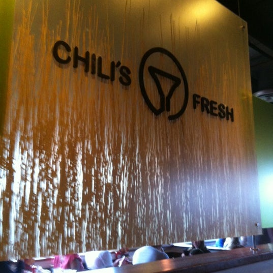 Photo prise au Chili&#39;s Grill &amp; Bar par JCee 1. le6/2/2012