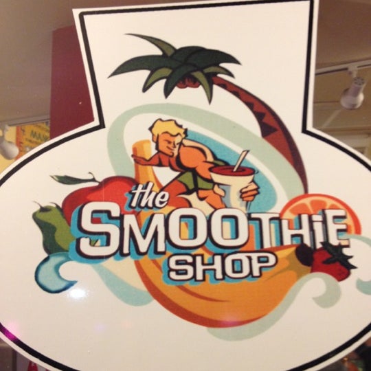 Photo taken at The Smoothie Shop by Erick V, H. on 4/29/2012