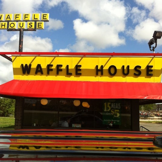 Waffle House Breakfast Spot in Melbourne