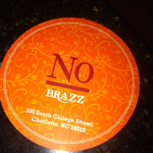รูปภาพถ่ายที่ Brazz Carvery &amp; Brazilian Steakhouse โดย sandra a. เมื่อ 2/27/2012