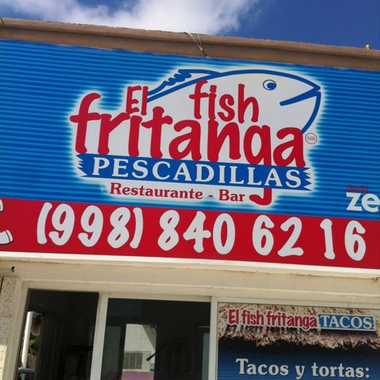 รูปภาพถ่ายที่ El Fish Fritanga โดย Alejandro C. เมื่อ 5/25/2012