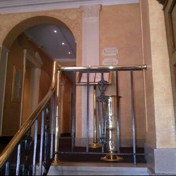 2/26/2012 tarihinde Giuseppe A.ziyaretçi tarafından Hotel Lombardy'de çekilen fotoğraf