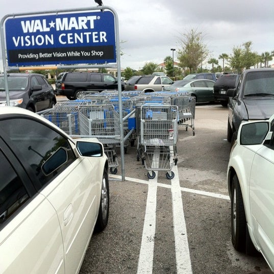 Walmart Supercenter Hipermarket