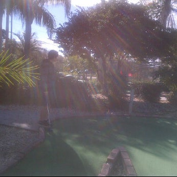 Foto diambil di Ace-Golf: Brandon oleh David W. pada 2/12/2012