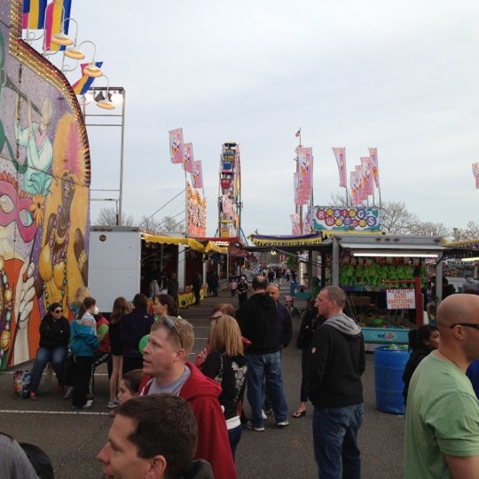 Newton Shows Carnival 6 visitors