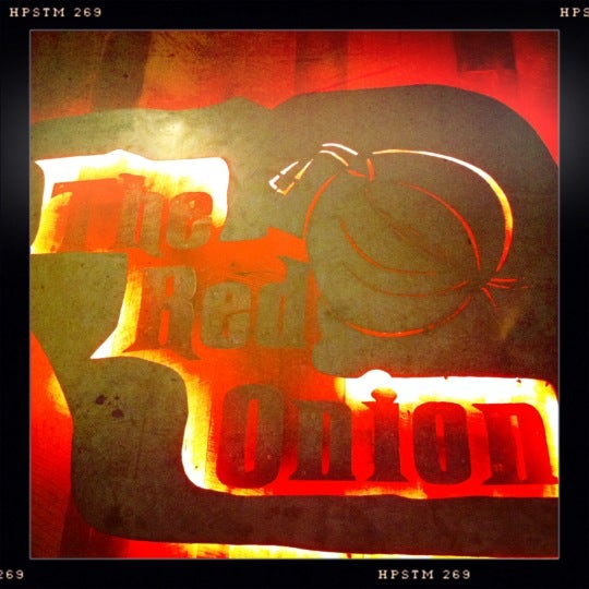 Foto tomada en Red Onion  por William E. el 4/3/2012