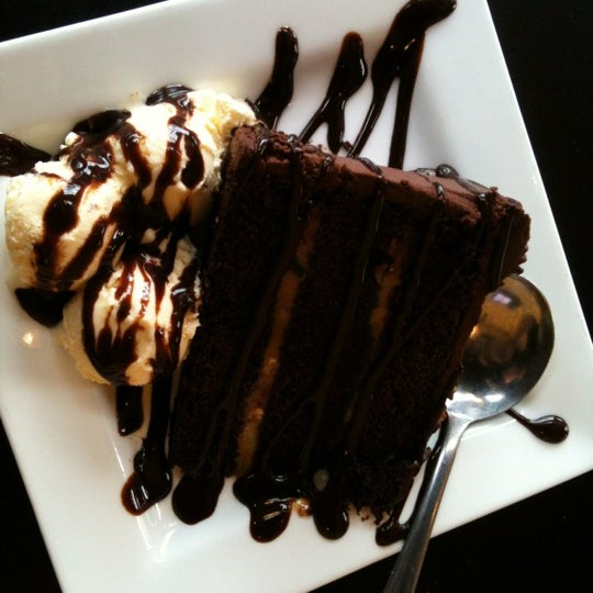 Texas Pecan Praline Chocolate Cake with ice cream... Don't miss it!