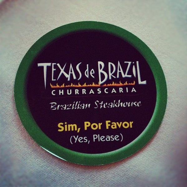 Foto tirada no(a) Texas de Brazil por Mo A. em 6/21/2012