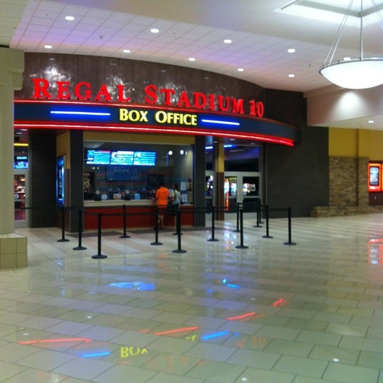 Regal Cinemas Clifton Park 10 & RPX - Clifton Park, NY
