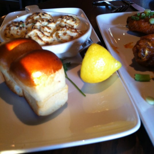 Photo taken at The Keg Steakhouse + Bar - Vaughan by Wilf S. on 6/8/2012