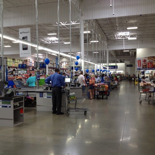 Sam's Club McDonough'da İndirimli Depo Mağazası