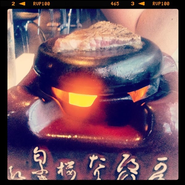 Снимок сделан в SUteiShi Japanese Restaurant пользователем Will C. 5/15/2012