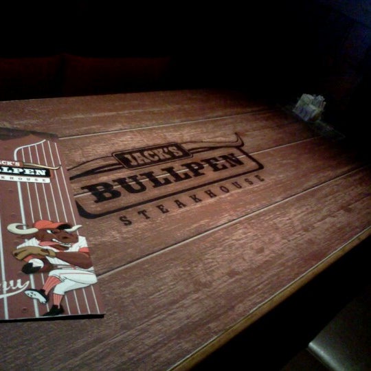 Foto diambil di Jack&#39;s Bullpen Steakhouse oleh Livs C. pada 7/14/2012