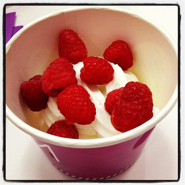Photo taken at Fruttela Frozen Yogurt by Lauren B. on 6/24/2012