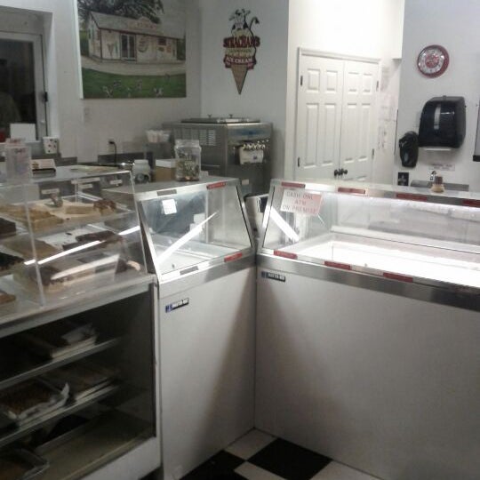 Strachan's Ice Cream Ice Cream Shop in Dunedin