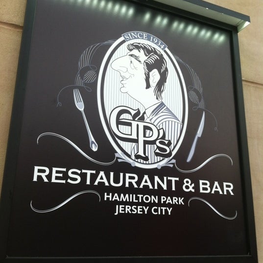 7/19/2012にDonovan C.がGP&#39;s Hamilton Parkで撮った写真