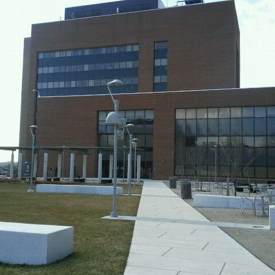 Foto tirada no(a) Coppin State University por Richard M. em 2/23/2012