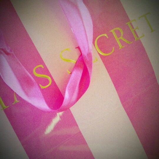 Victoria's Secret PINK - Lingerie Store in Scarborough