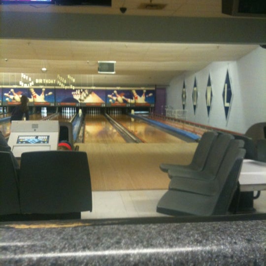 Vista Bowling Lanes 4 tips