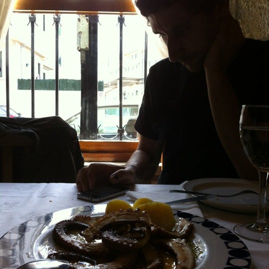 รูปภาพถ่ายที่ Restaurante O Rizon โดย Andreia S. เมื่อ 5/1/2012