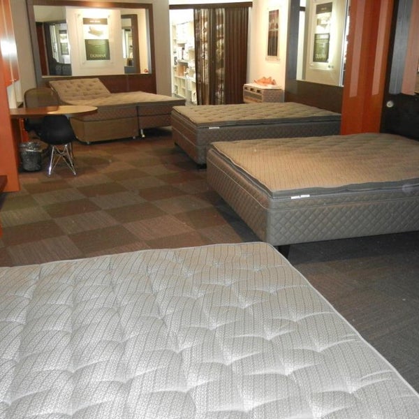 DUXIANA West Hollywood Mattress Store in West Hollywood