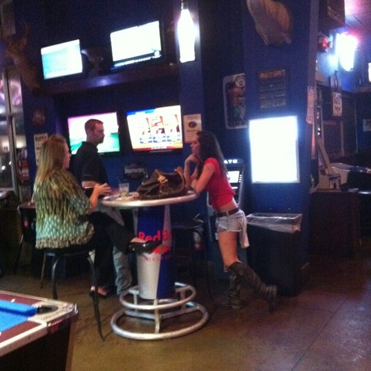 Photo taken at Stars Sports Bar &amp; Grill by Johnny T. on 2/29/2012