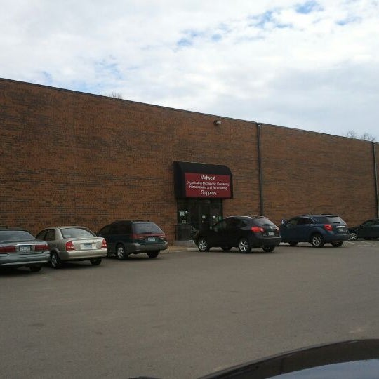 Photo taken at Midwest Supplies by Joe 🐘 L. on 3/11/2012
