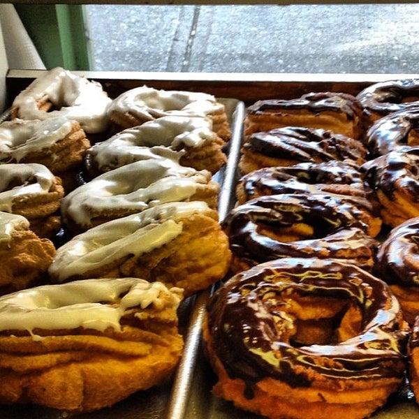 Photos at Peter Pan Donut & Pastry Shop Greenpoint 320 tips from 8276 visitors