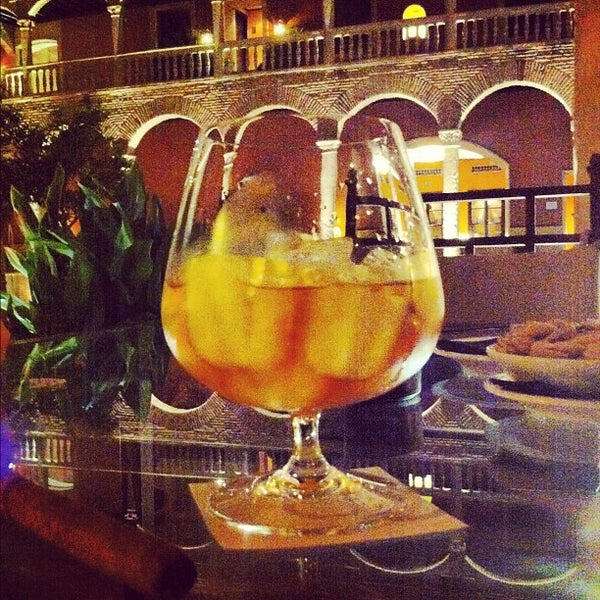 8/21/2012 tarihinde John P.ziyaretçi tarafından Restaurante El Claustro'de çekilen fotoğraf